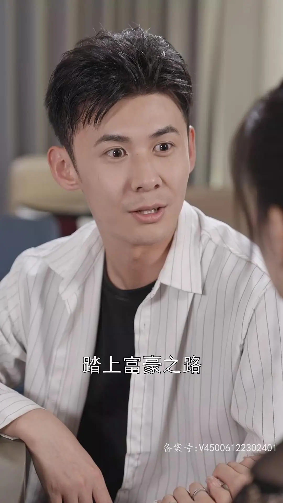 《从今天开始买遍全球》：购物狂的逆袭人生！看她如何将爱好变成事业，买出精彩！